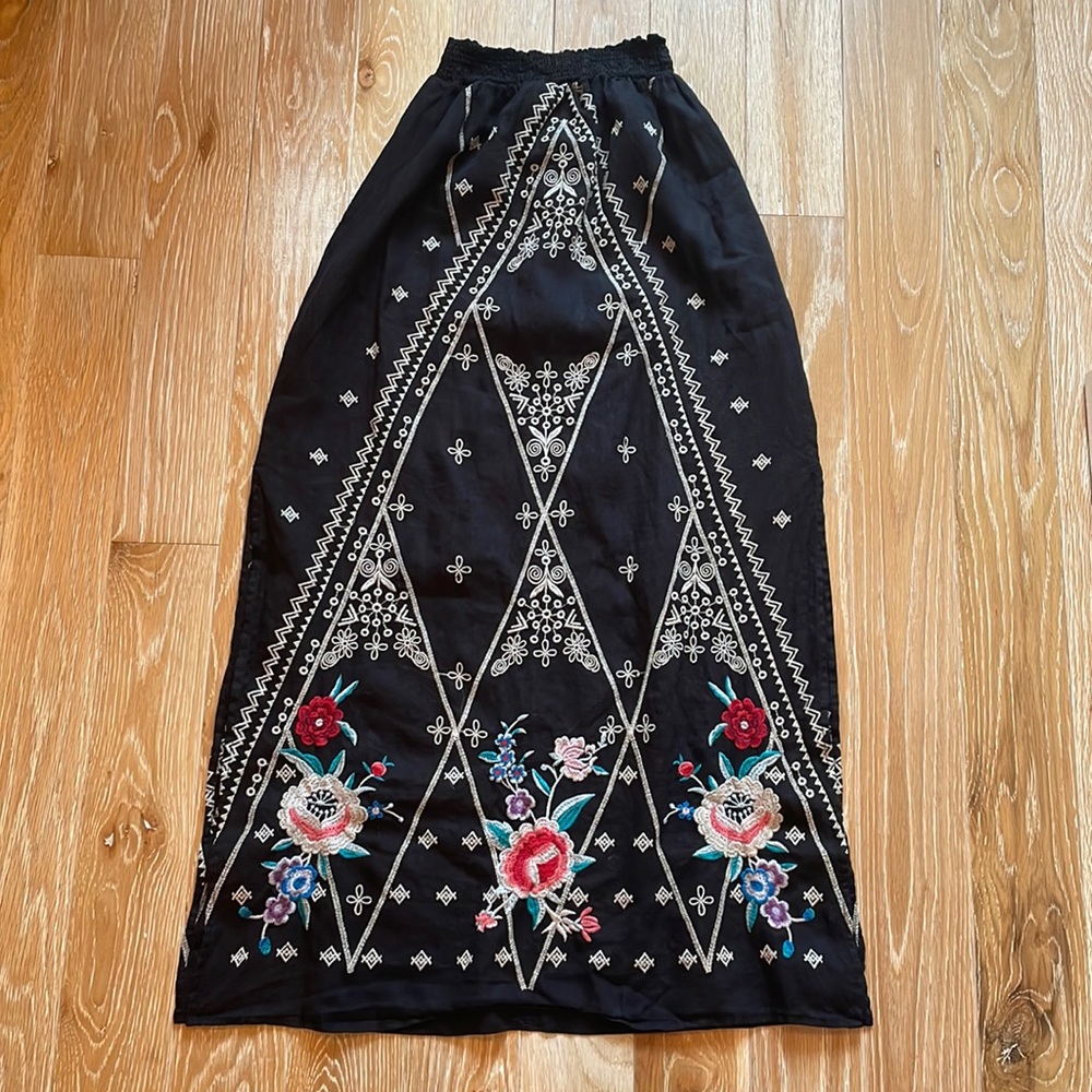 Johnny Was Black Linen Embroidered Maxi / MIDI Skirt Sz S